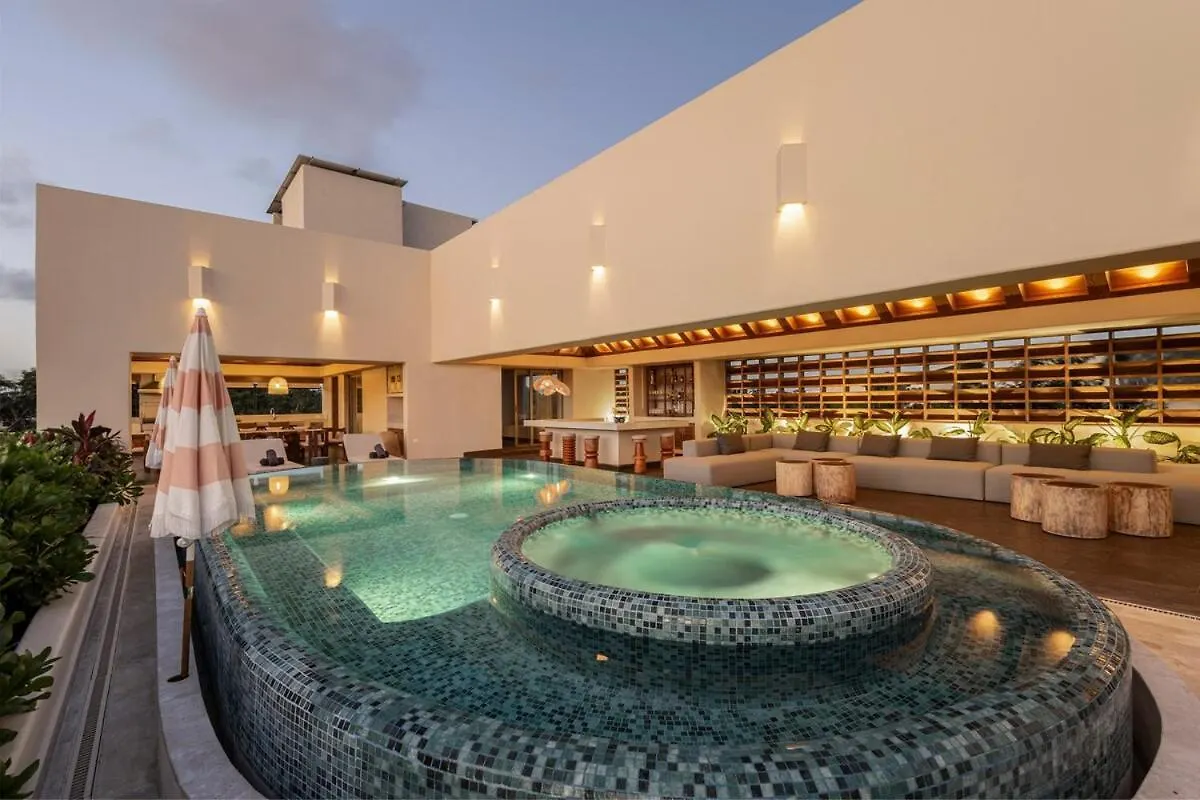 Villa With Premium Service - Cook, Butler & Driver Included In Luxury Aldea Zama تولوم
