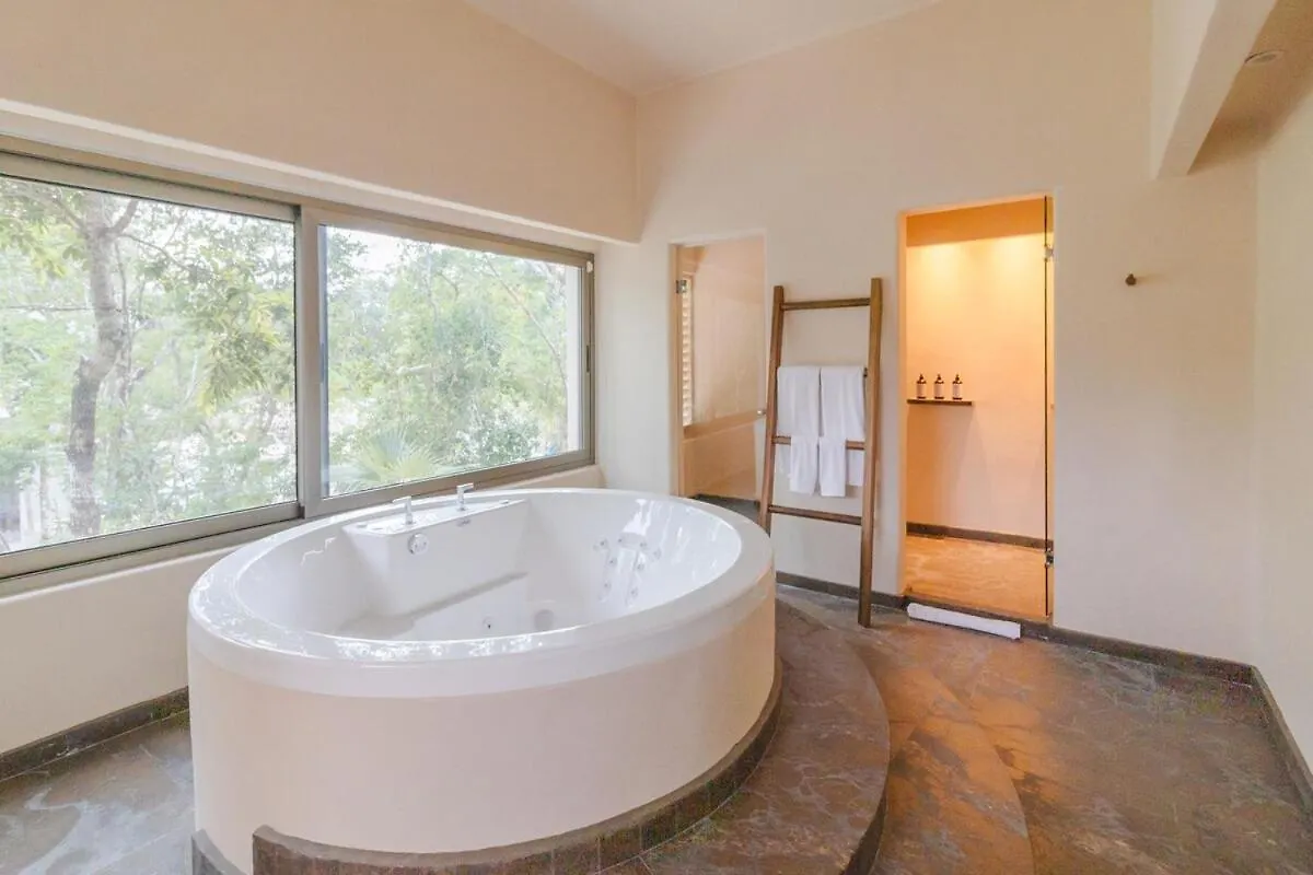 Villa With Premium Service - Cook, Butler & Driver Included In Luxury Aldea Zama تولوم