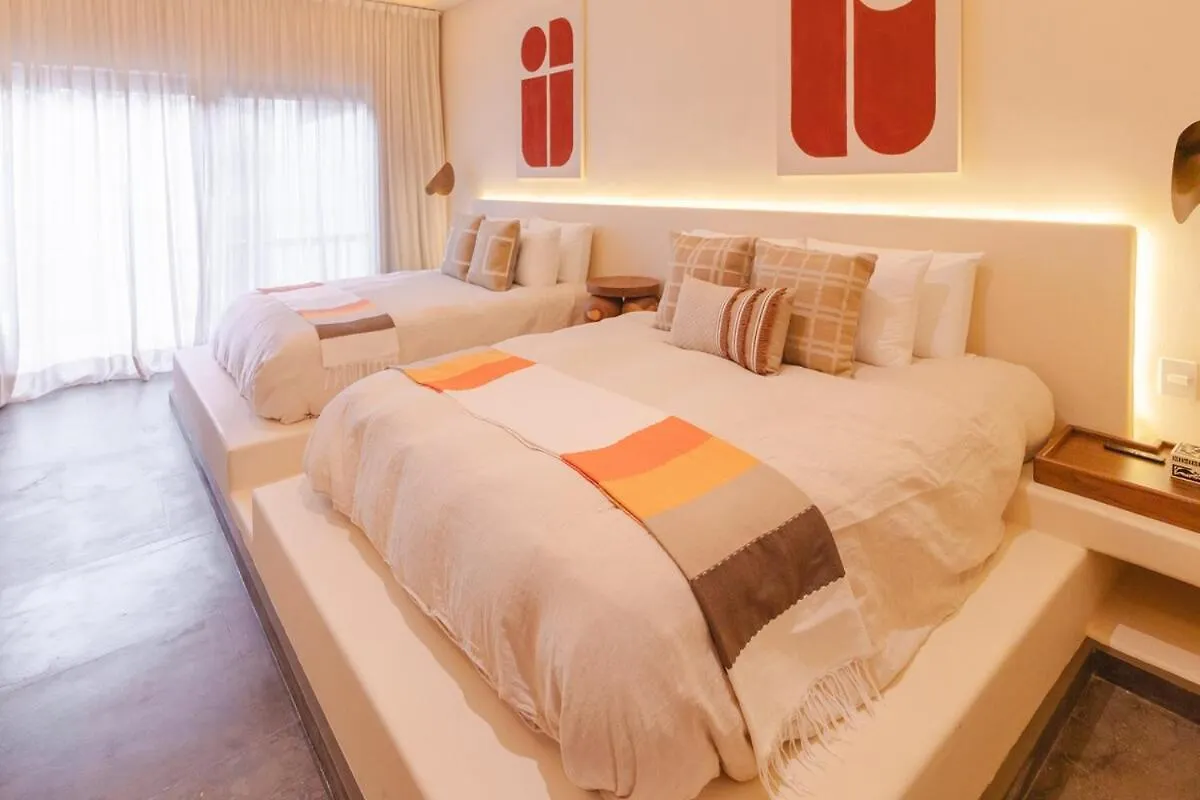 Villa With Premium Service - Cook, Butler & Driver Included In Luxury Aldea Zama تولوم