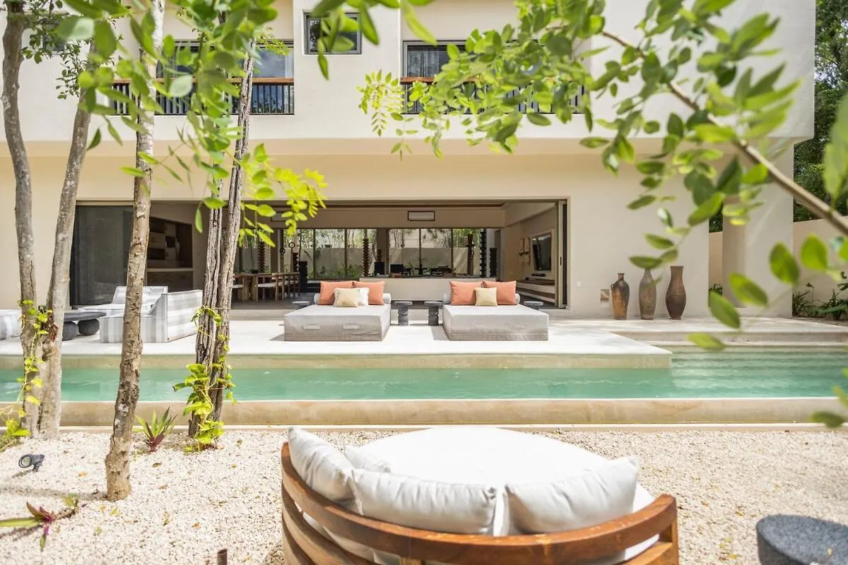 Villa With Premium Service - Cook, Butler & Driver Included In Luxury Aldea Zama Τουλούμ