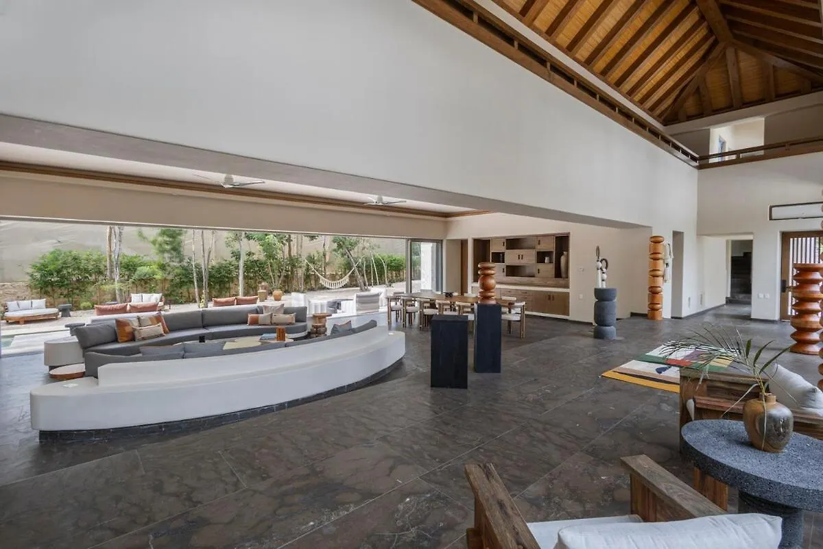 Villa With Premium Service - Cook, Butler & Driver Included In Luxury Aldea Zama Τουλούμ