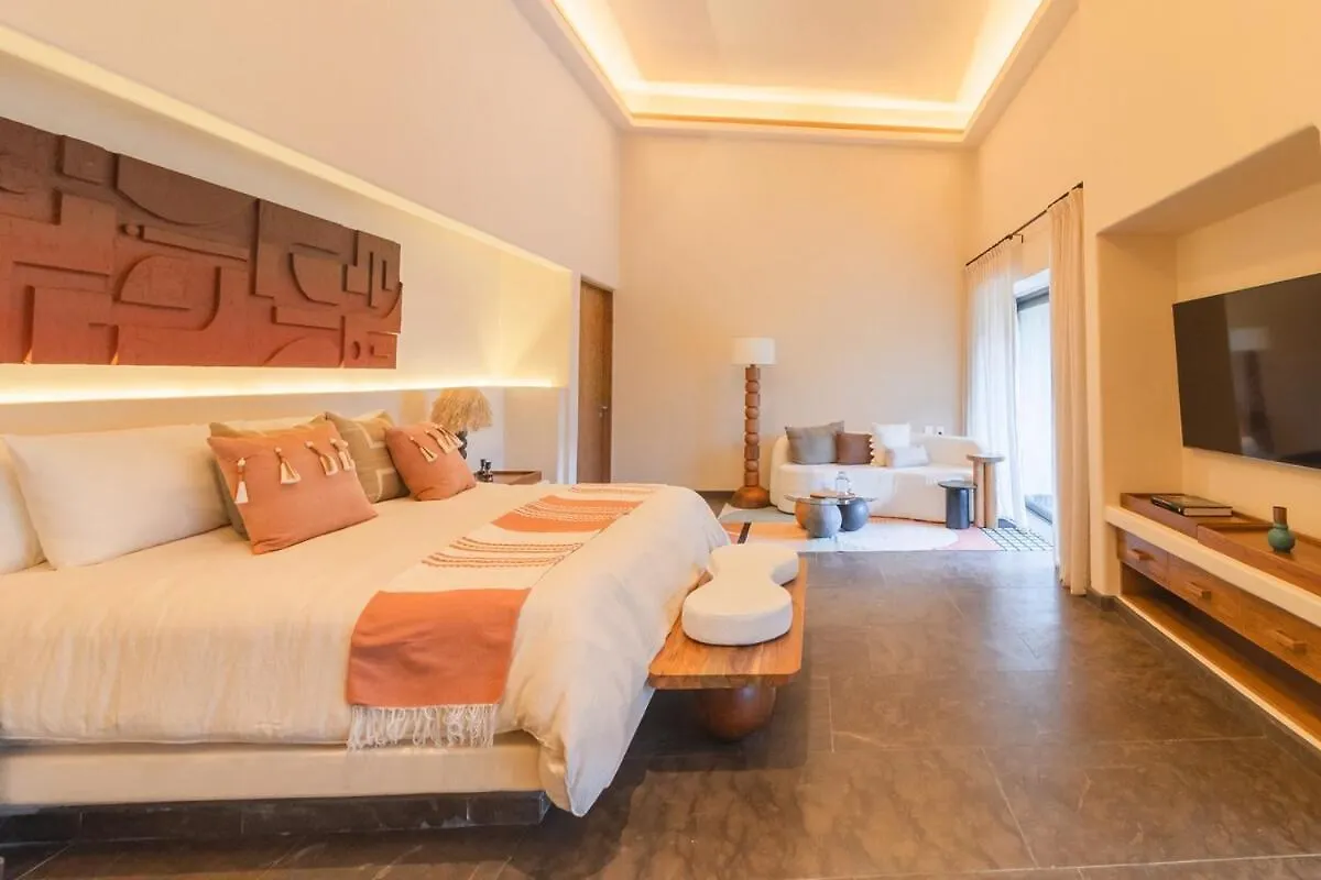 Villa With Premium Service - Cook, Butler & Driver Included In Luxury Aldea Zama Τουλούμ